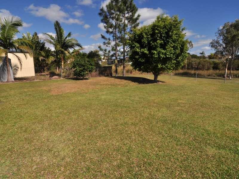 35 Mariposa place, Cooloola Cove QLD 4580
