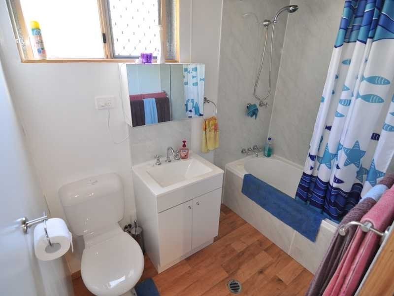 6 Roebuck Street, Cooloola Cove QLD 4580