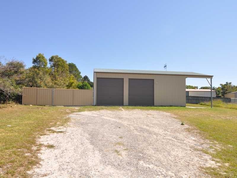 6 Roebuck Street, Cooloola Cove QLD 4580