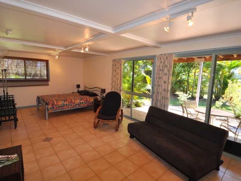 4 Squire Street, Tin Can Bay QLD 4580