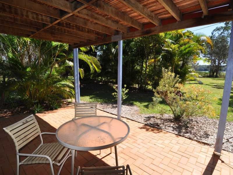 4 Squire Street, Tin Can Bay QLD 4580