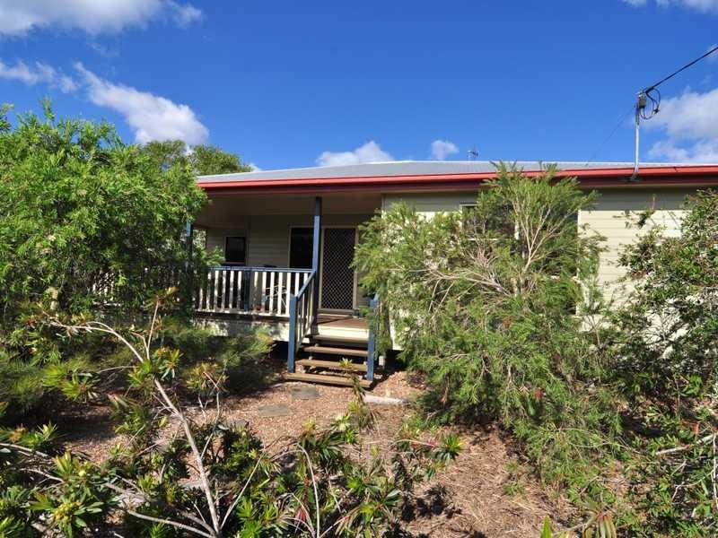 46 Golden Hind Avenue, Cooloola Cove QLD 4580