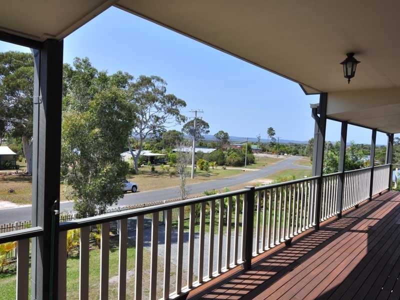 14 Endurance Ave, Cooloola Cove QLD 4580