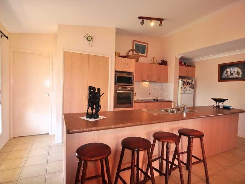 14 Endurance Ave, Cooloola Cove QLD 4580