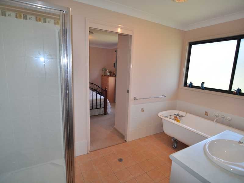 14 Endurance Ave, Cooloola Cove QLD 4580