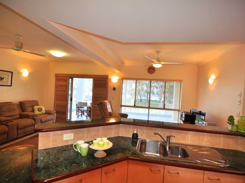 60 Esplanade, Tin Can Bay QLD 4580