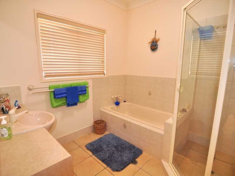 60 Esplanade, Tin Can Bay QLD 4580