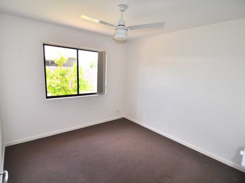 2 Creekside Esplanade, Cooloola Cove QLD 4580