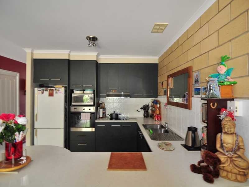 Unit 5/43 Trevally  Street, Tin Can Bay QLD 4580