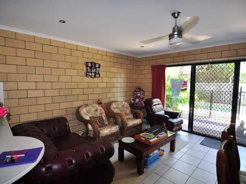 Unit 5/43 Trevally  Street, Tin Can Bay QLD 4580