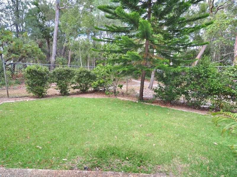 22/4 Double Island Drive, Rainbow Beach QLD 4581