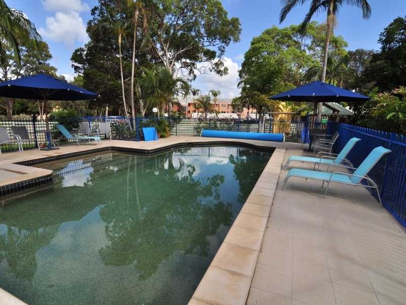 22/4 Double Island Drive, Rainbow Beach QLD 4581