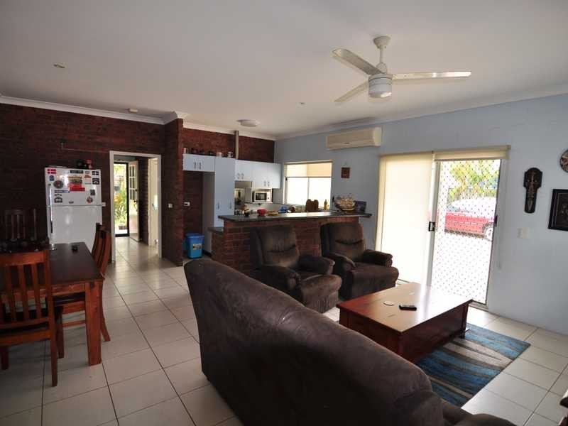 4 Essex Court, Cooloola Cove QLD 4580