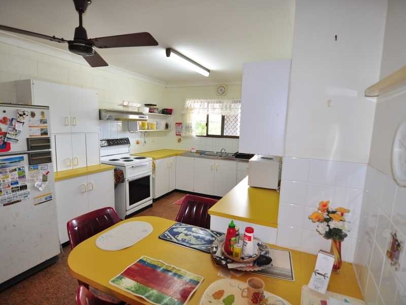 13 Squire Street, Tin Can Bay QLD 4580