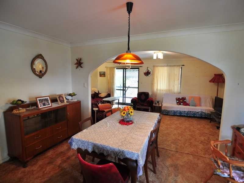 13 Squire Street, Tin Can Bay QLD 4580