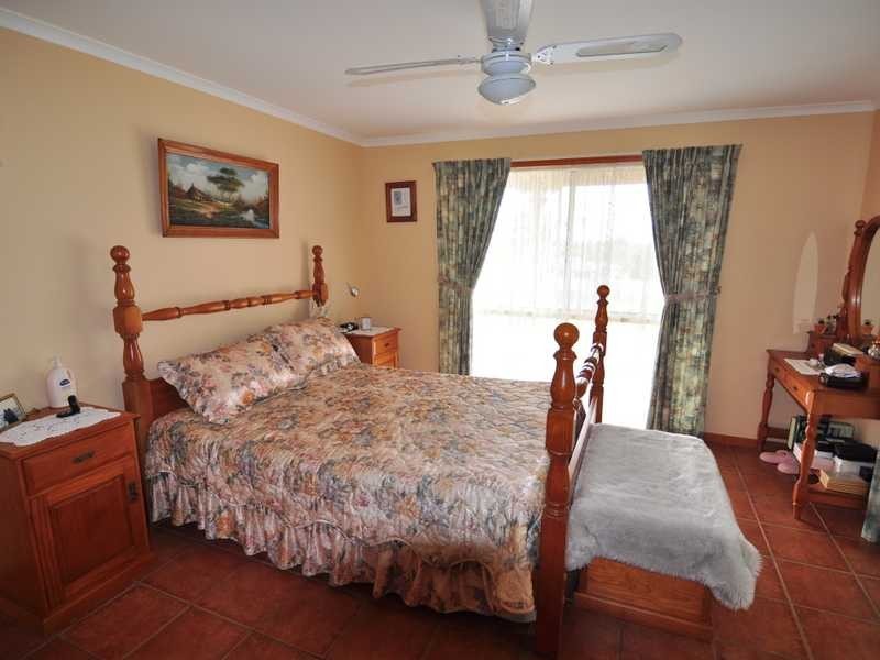 11 Endurance ave, Cooloola Cove QLD 4580