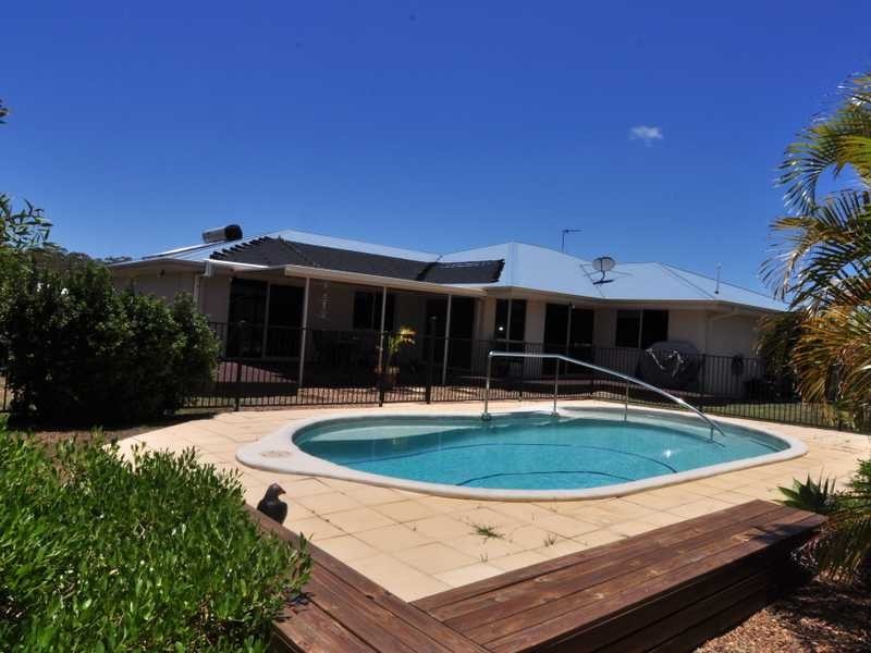 12 Capstan Court, Cooloola Cove QLD 4580