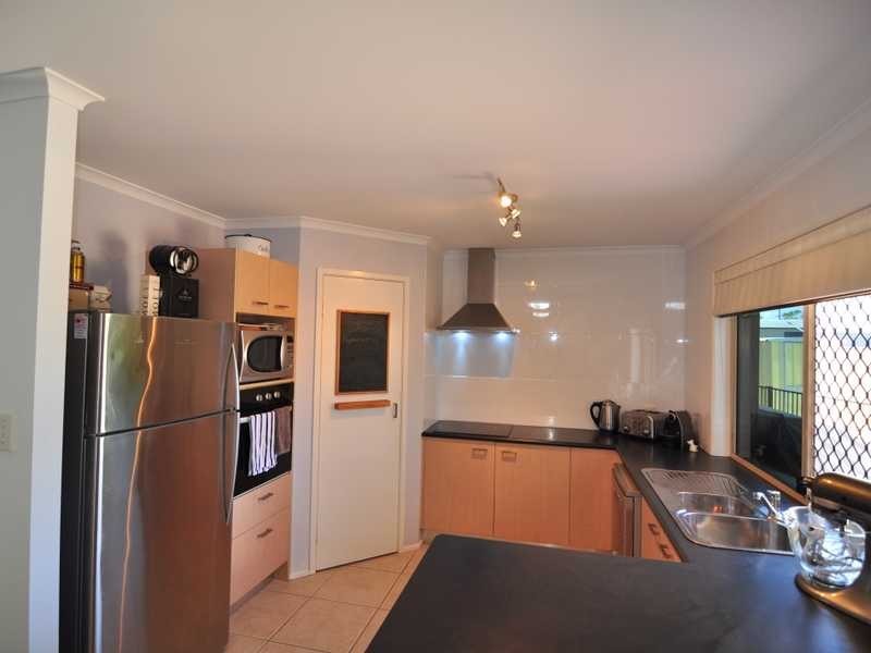 12 Capstan Court, Cooloola Cove QLD 4580