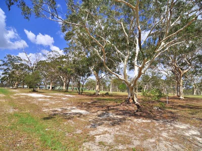 205 Gympie Road, Tin Can Bay QLD 4580