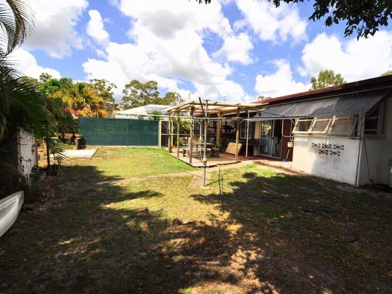 205 Gympie Road, Tin Can Bay QLD 4580