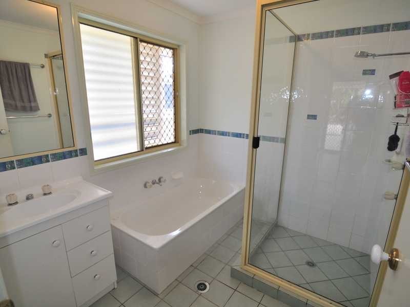 38 Mauretania Avenue, Cooloola Cove QLD 4580