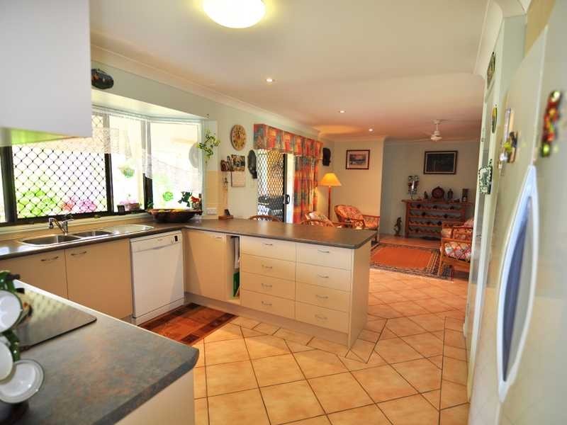 40 Endurance Ave, Cooloola Cove QLD 4580