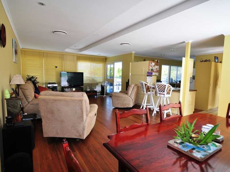 69 Investigator Avenue, Cooloola Cove QLD 4580