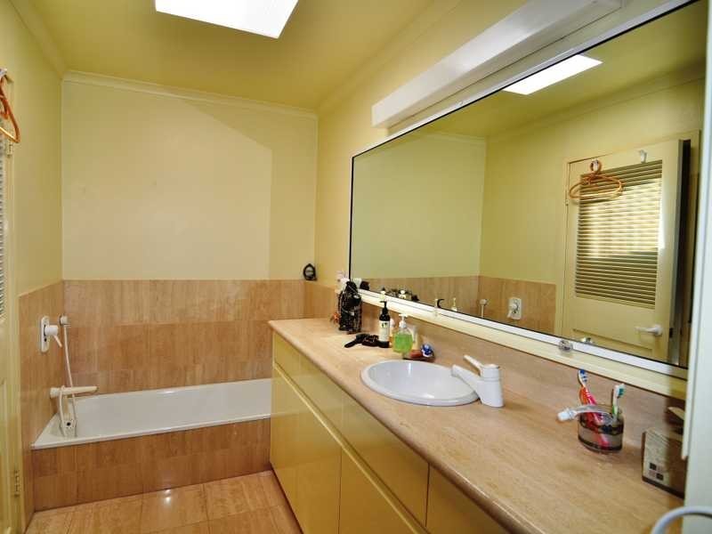 69 Investigator Avenue, Cooloola Cove QLD 4580