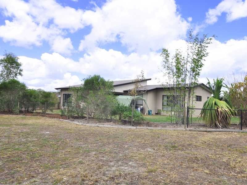 19 Habitat Circuit, Cooloola Cove QLD 4580