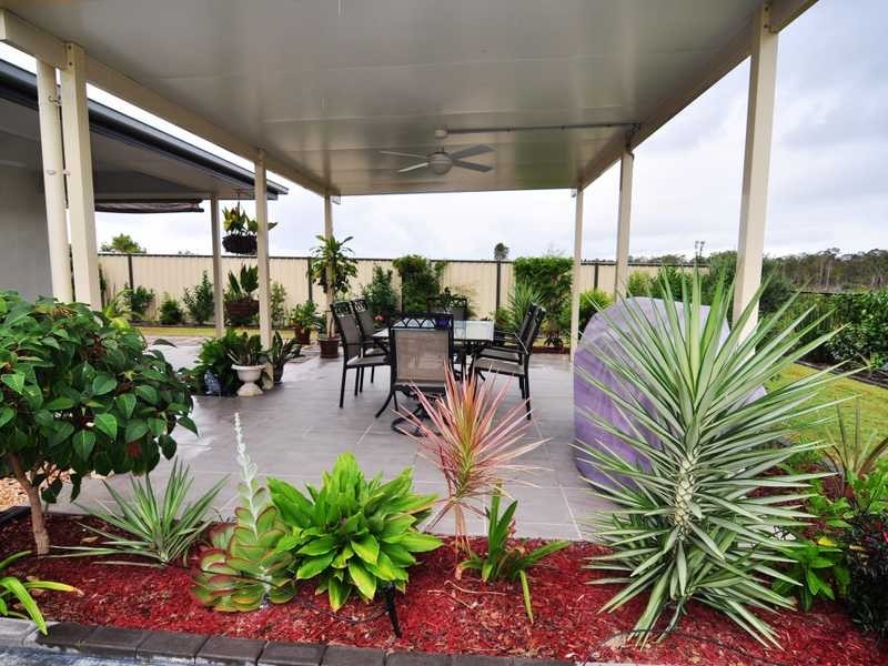 40 Tuna Way, Tin Can Bay QLD 4580