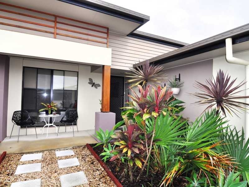 52 Creekside Esplanade, Cooloola Cove QLD 4580