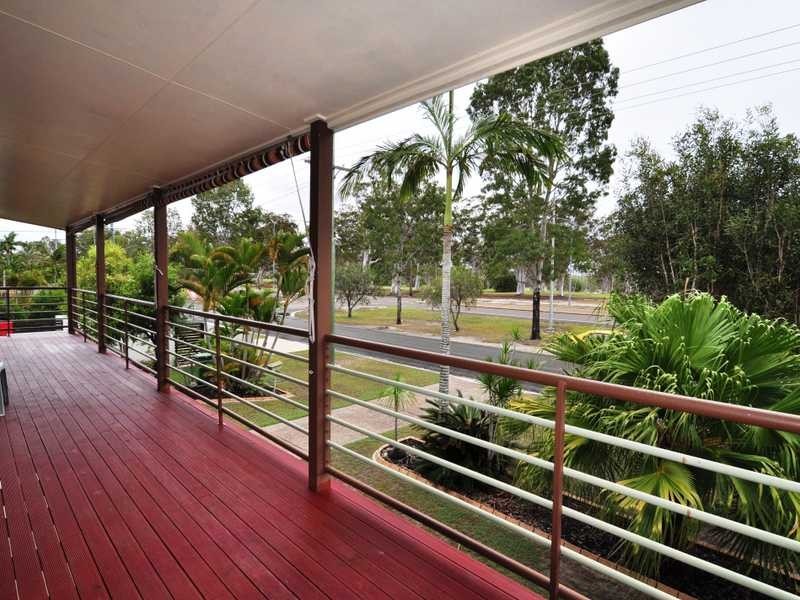 193 Gympie Road, Tin Can Bay QLD 4580