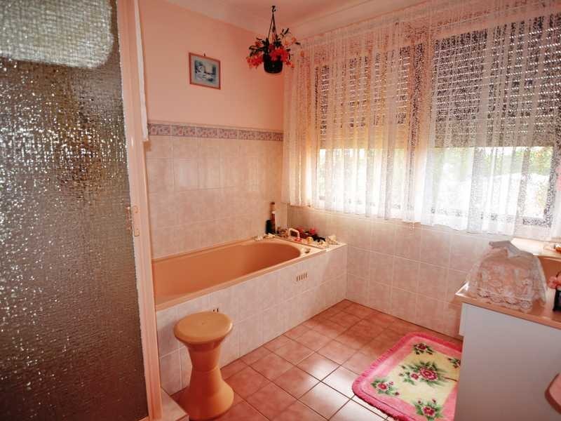 193 Gympie Road, Tin Can Bay QLD 4580