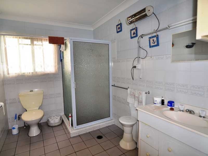 193 Gympie Road, Tin Can Bay QLD 4580