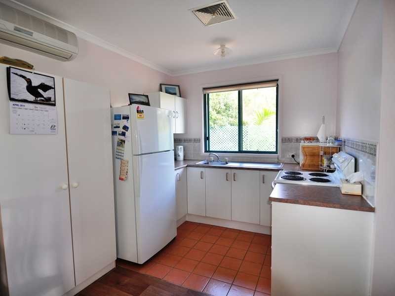 6 Victory Court, Cooloola Cove QLD 4580