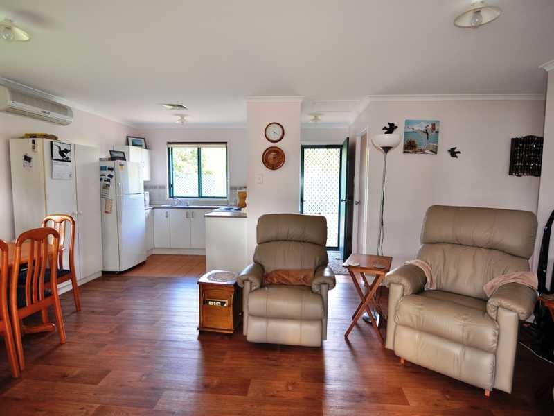 6 Victory Court, Cooloola Cove QLD 4580