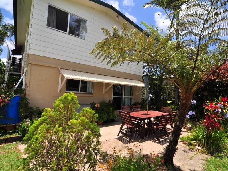 22 Tailor Street, Tin Can Bay QLD 4580