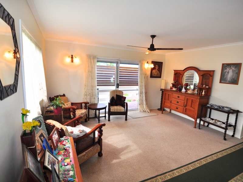 22 Tailor Street, Tin Can Bay QLD 4580