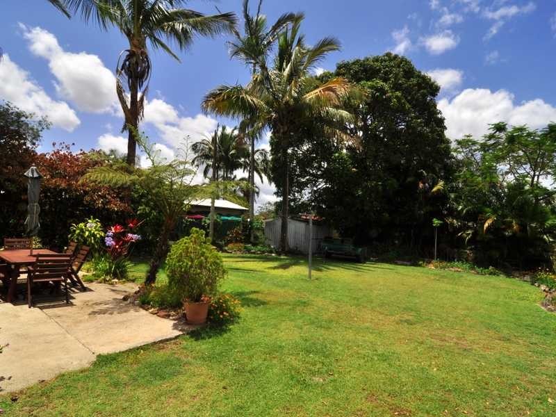 22 Tailor Street, Tin Can Bay QLD 4580