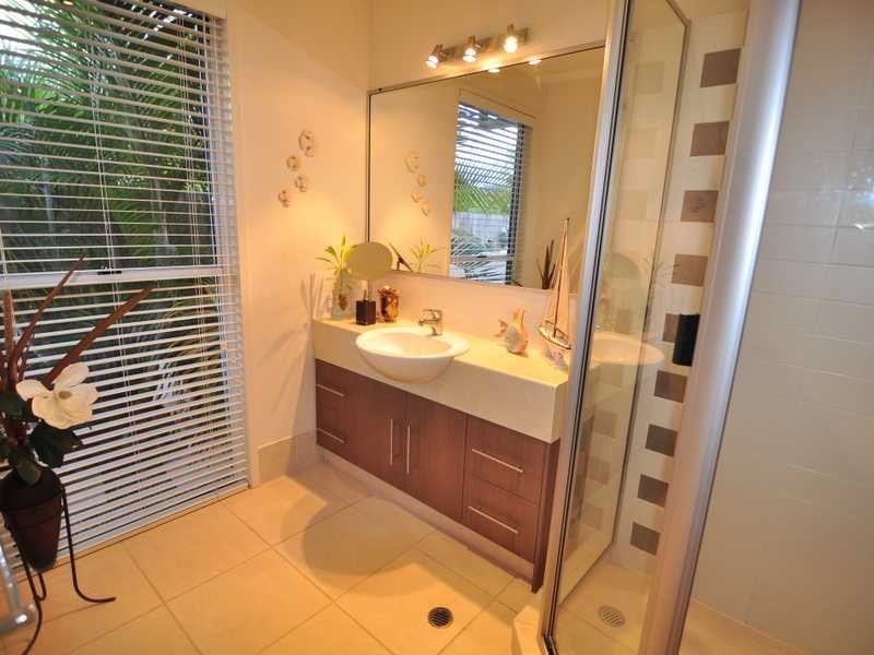 42 Sterling Castle Road, Tin Can Bay QLD 4580