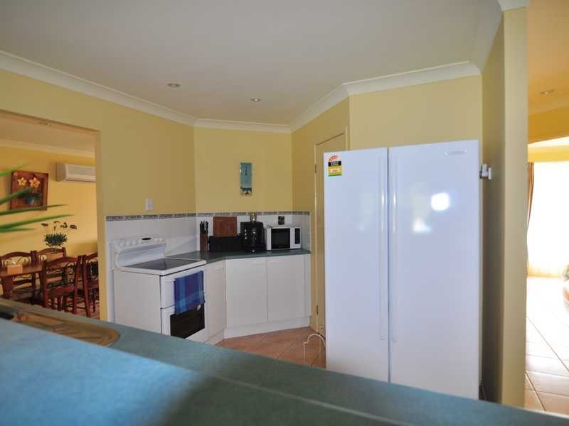 37 Marlin Way, Tin Can Bay QLD 4580