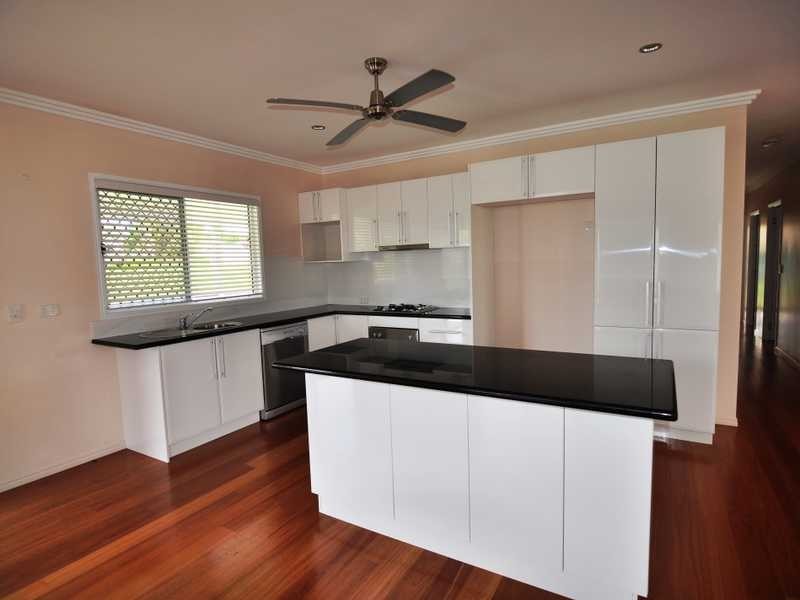 6 Renown Court, Cooloola Cove QLD 4580
