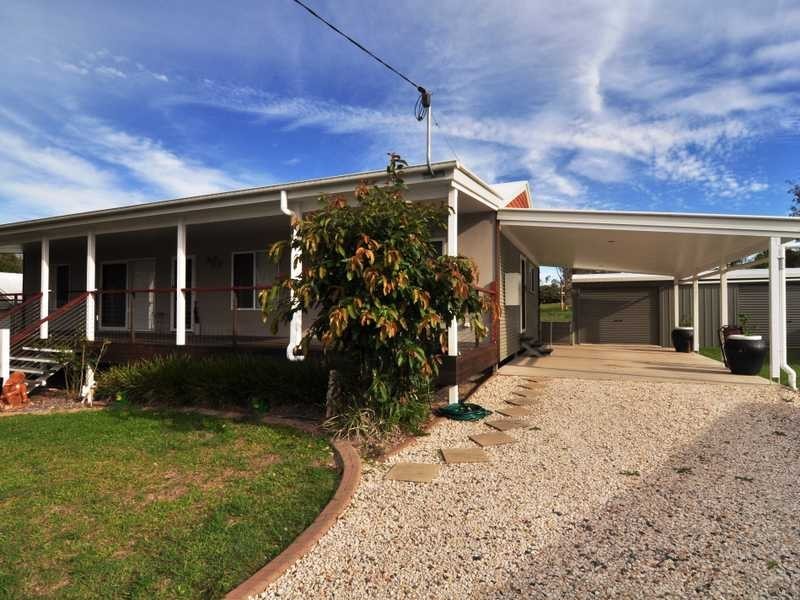 6 Renown Court, Cooloola Cove QLD 4580