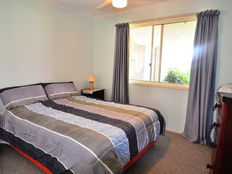 17 ACACIA CRESCENT, Tin Can Bay QLD 4580