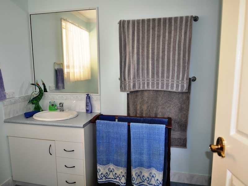 17 ACACIA CRESCENT, Tin Can Bay QLD 4580