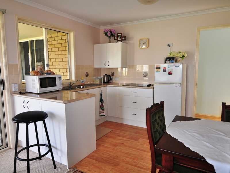 17 ACACIA CRESCENT, Tin Can Bay QLD 4580