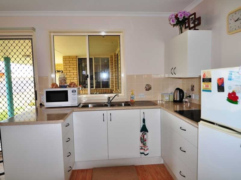 17 ACACIA CRESCENT, Tin Can Bay QLD 4580