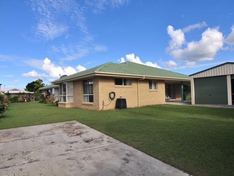 17 ACACIA CRESCENT, Tin Can Bay QLD 4580