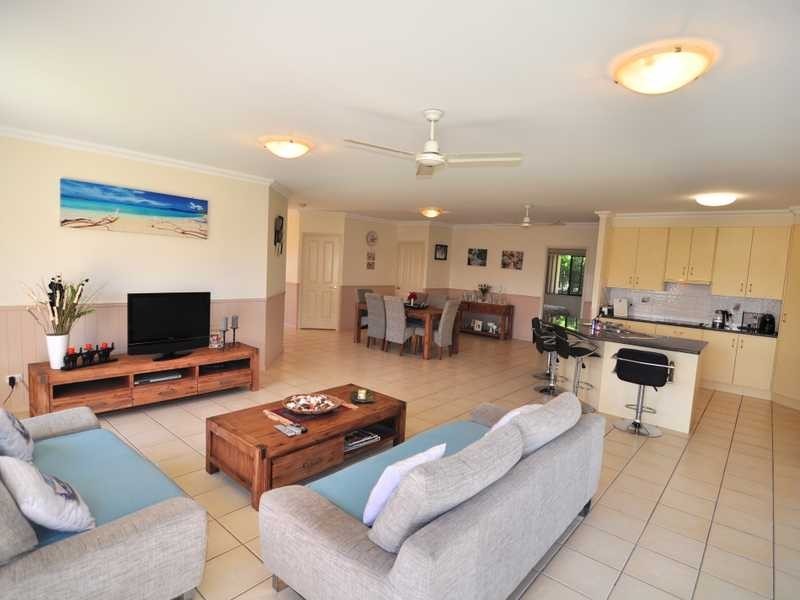 12 Dianella Circuit, Cooloola Cove QLD 4580