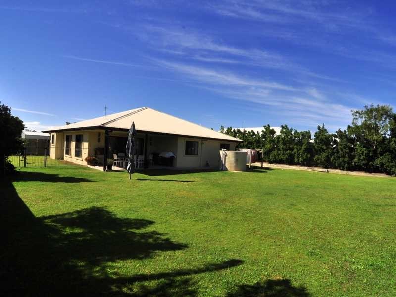 12 Dianella Circuit, Cooloola Cove QLD 4580